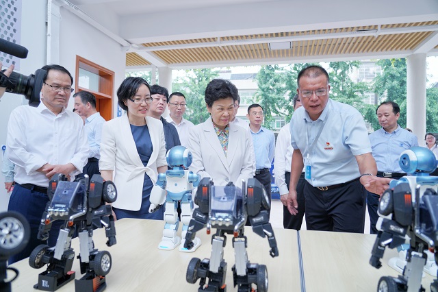 &#67;&#81;&#57;&#30005;&#23376;&#40;&#20013;&#22269;&#41;&#20114;&#21160;&#30334;&#31185;